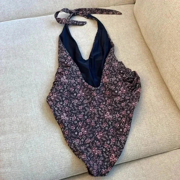 VERONICA BEARD Vickerie High Leg One-Piece Swimsuit Dark Plum Floral $288 - Picture 5 of 7